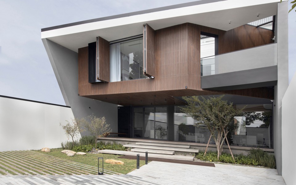 STARLIGHT VILLA - Thiết Kế & Thi Công Hoàn Thiện